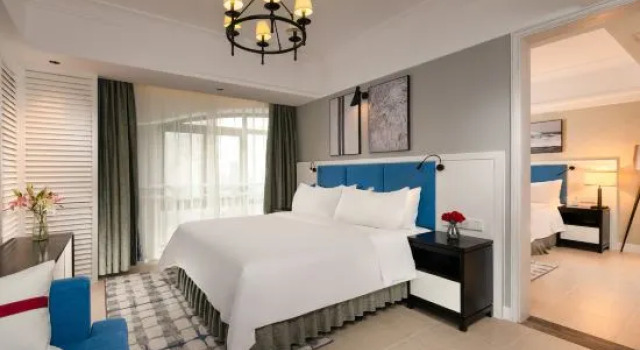 Люкс Luxury Beihai Manju Hotel (Yintan Qiaogang Folk Street Branch)