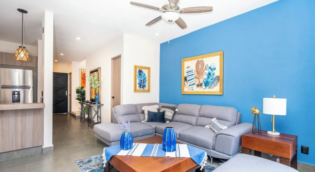 4BR Private Sanctuary with Pools and Gym