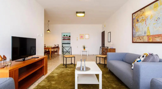 Апартаменты с 3 комнатами Kfar Saba Center Apartment