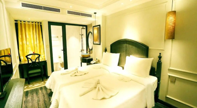 Люкс Hanoi Emerald Waters Hotel Valley
