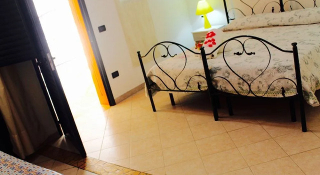 Amoru Bed & Breakfast, Book Hotel Hotels in Castro di Lecce with a Pool, Swimming Pool