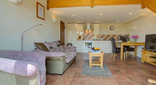 Beautiful 1 Bedroom Apartment in Tiverton for Couples with Hot Tub, Varaa Huoneisto Asunnot kohteessa Merseyside, Huoneisto
