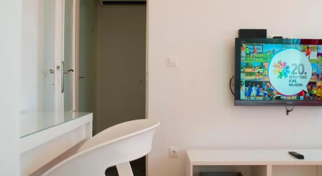 Apartments Zvone, Prenota Appartamento Splitska 