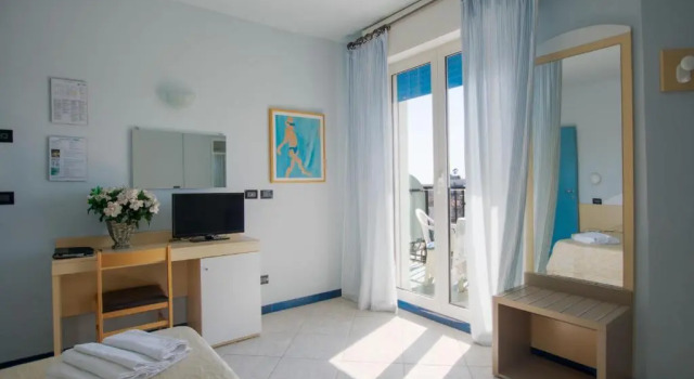 Трёхместный номер Standard Hotel Bristol - a 30 mt dalla spiaggia