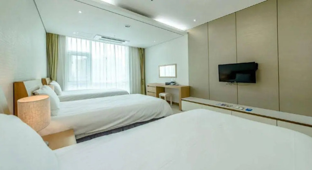 Jeju Avillos Serviced Residence, Забронировать Отель Отели Чеджу 3 звезды, рядом с Пляж Самьянг с черным песком, 3*