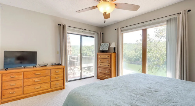 Walk to Pool + Lake: Cozy Osage Beach Condo