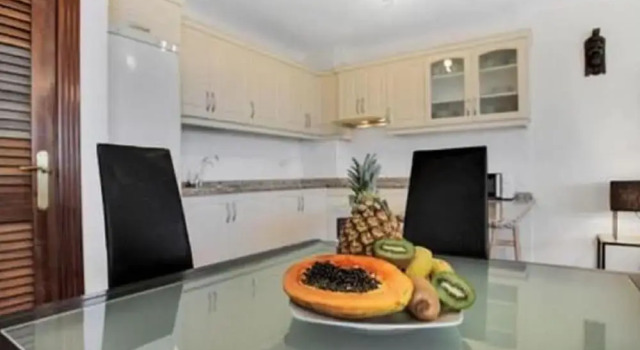 Belvilla by OYO Apartamento Sol y Paraaso I, Book Apartment Hotels in Tenerife with Parking, Parking