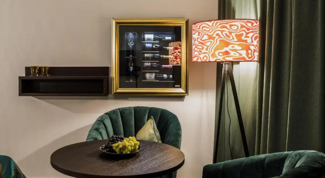 Полулюкс Deluxe Hotel Der Weinmesser
