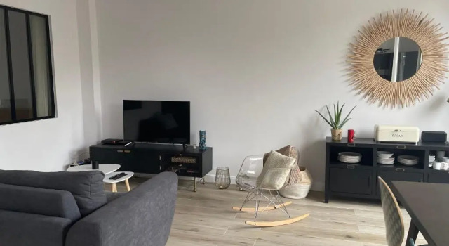 Ajaccio Magnifique T2 45m2 neuf 5 personnes Clim wifi stationnement gratuit centre ville plage à 300m, Varaa Huoneisto Ajaccio 