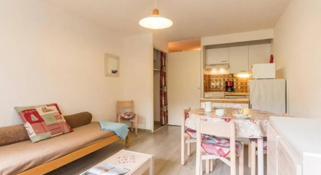 Appartement Serre Chevalier, 1 pièce, 4 personnes - FR-1-330F-80, Забронировать Апартаменты/квартира Ла-Саль-лез-Альп 