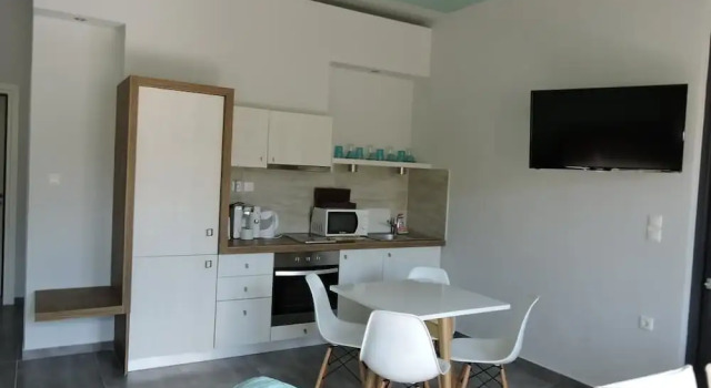 Номер Deluxe Derveni Luxury Apartments
