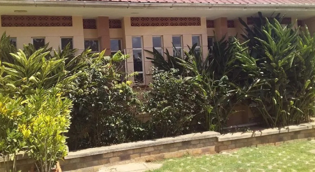 Joden Suites, Prenota Hotel Hotel a Kampala con parcheggio, Parcheggio