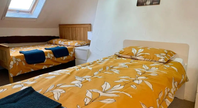 Le Bas Chesnay Chambres D'Hotes Domfront en Poiraie, Book Hotel Domfront Orne