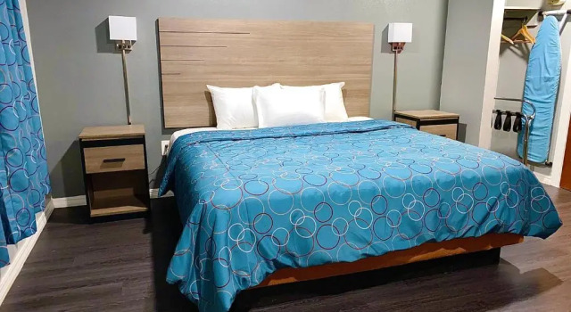 Deluxe Doppel Zimmer Budget Host Inn