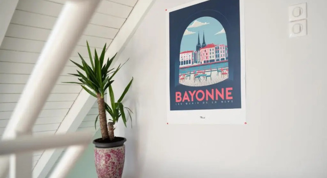 Апартаменты Appartement T4 Duplex Urbain et Moderne Vue Dégagée Hyper Centre