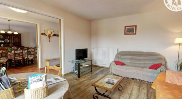 Gîte Cherier, 5 pièces, 10 personnes - FR-1-496-22, Rezervasyon Otel Cherier Paris