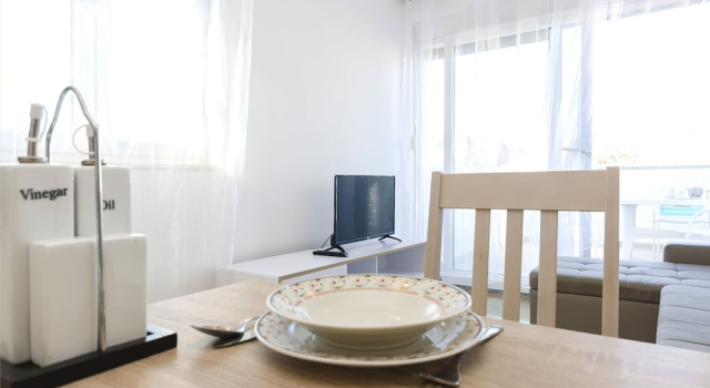 Apartments New home, Забронировать Апартаменты/квартира Отели Водице с парковкой, рядом с Частный Пляж Отеля «Кристина», Парковка