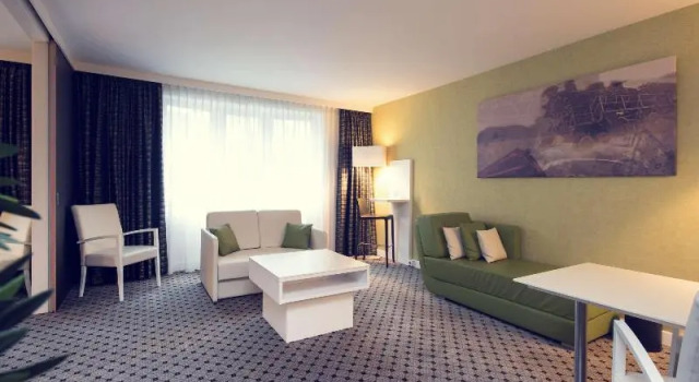 Люкс Executive Mercure Hotel Brussels Centre Midi