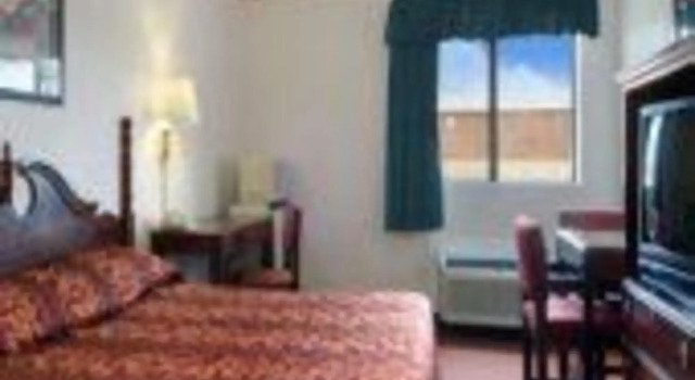 Super 8 Groves/Port Arthur Area