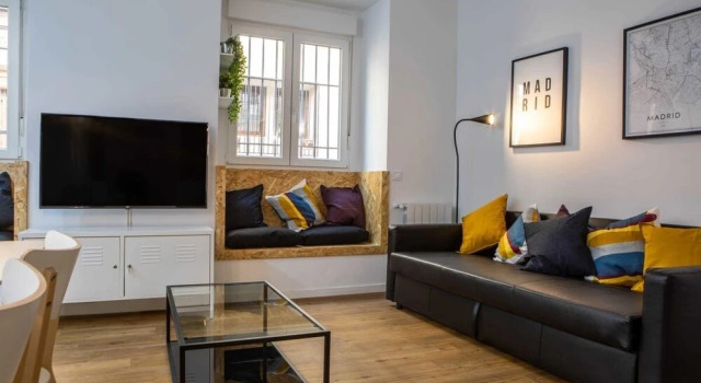 Charming & Modern 2bed in Madrid's City Center, Забронировать Отель Мадрид Провинция Мадрид, рядом с Дом-музей Лопе де Вега