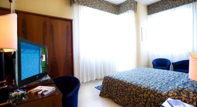 Двухместный номер Business Hotel Savoy