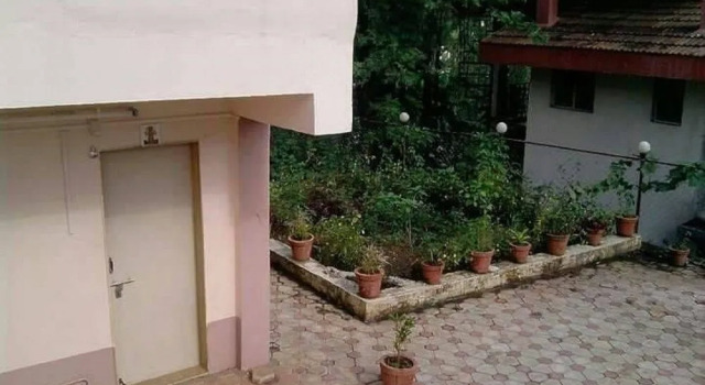 Shantikunj Baungalow