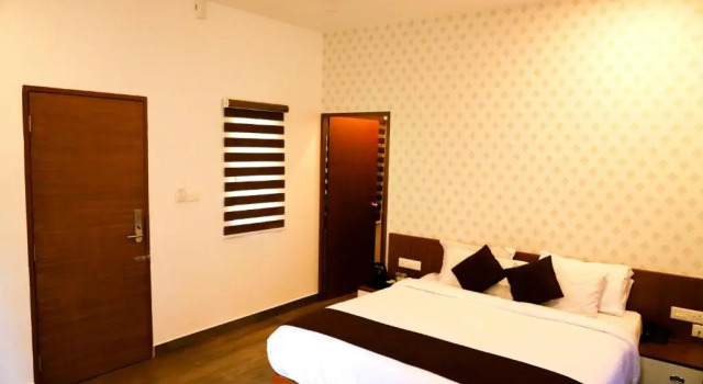 Вилла Superior Santhi Hill View Resort