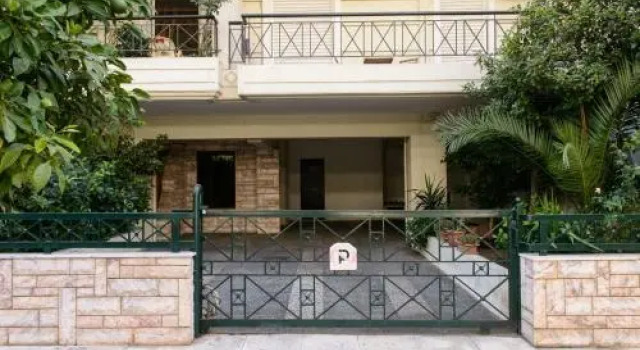 Apartment & Parking 100m Kerameikos Metro