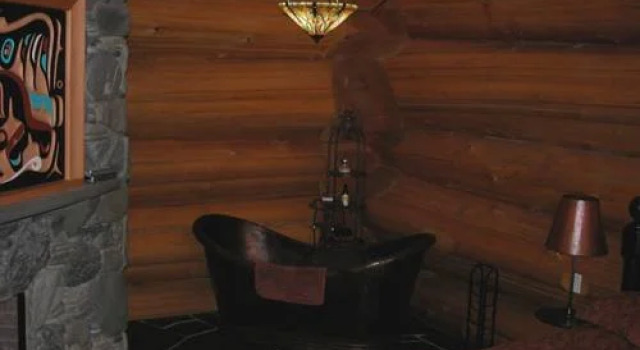 Florencia Bay Hideaway, Забронировать Отель Уклуэлет Pacific Rim Vancouver Island, рядом с Пляж Флетчерс
