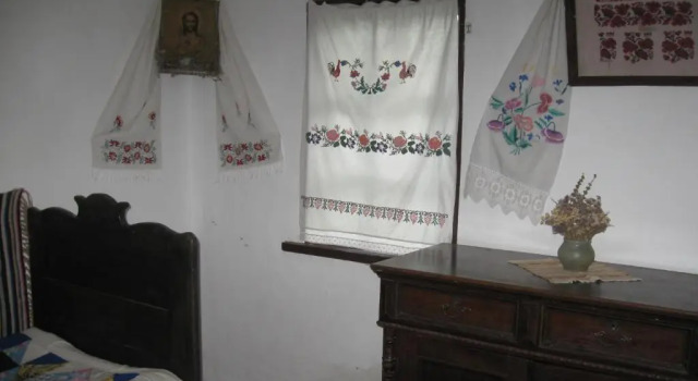 Koryakivskyi Rai, Book Hotel Hoteller og overnatningssteder i Dmitrenki, Hotel
