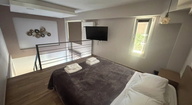 Airnest Suites Near Athens Airport By SEM, Забронировать Апарт-отель Луца Спата - Артемида