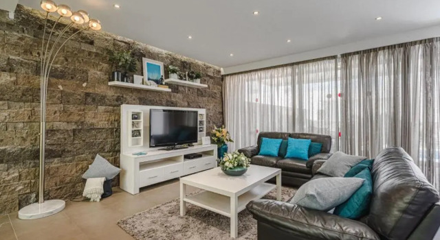 Lux Villa 31, Book Villa Hotels in Tenerife with Parking, Parking