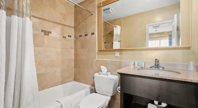 Двухместный номер Standard Commander Beach House Hotel