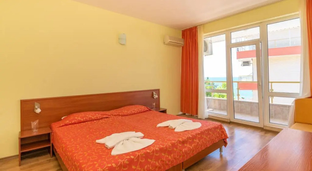 Hotel Iris Beach