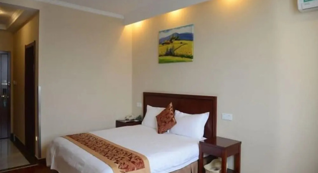 Двухместный номер Standard GreenTree Inn Huangshan Tunxi Old Street Hotel