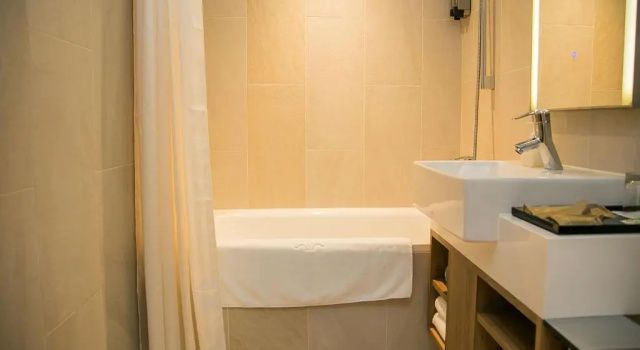 Двухместный номер Deluxe Royal Inn Taipei Nanxi - MRT Zhongshan Station