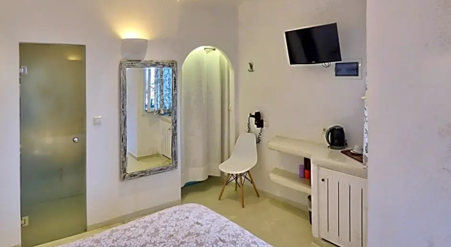 Tataki Hotel, Rezervați Hotel Hoteluri de 3 stele în Ferndown, 3*