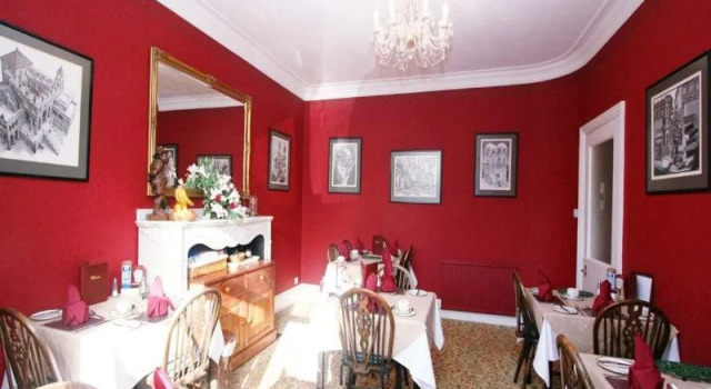 Barrington House Guest House