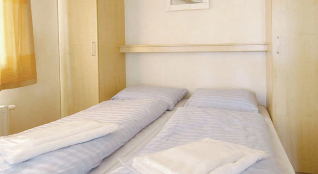 Spacious holiday home with dishwasher and fireplace on Texel, Reserva ahora Hotel Hoteles en Islas Frisias con piscina, Piscina