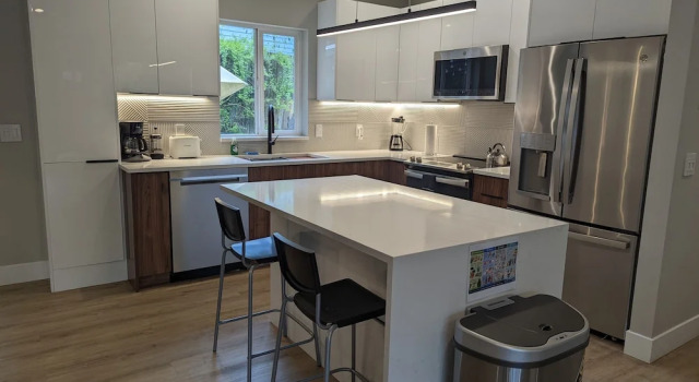 Коттедж Seattle Vacation Home - The Newsroom
