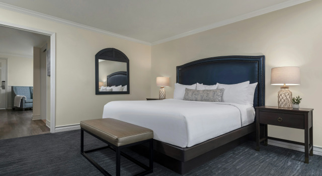 Avila Lighthouse Suites, Забронировать Отель Авила-Бич Pismo Beach and Vicinity, рядом с Центр морской флоры и фауны в Авила-Бич