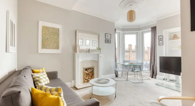 Bright One Bedroom West End Apartment, Забронировать Апартаменты/квартира Отели Glasgow & The Clyde Valley с парковкой, Парковка
