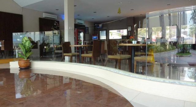 Metro Hotel