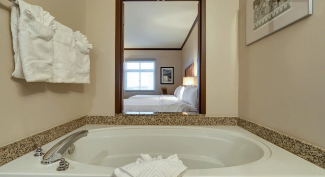 Run of House Dimond Center Hotel