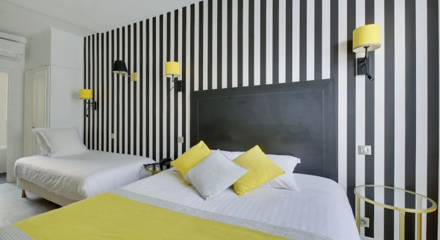 Трёхместный номер Standard Hotel Riviera Elysees