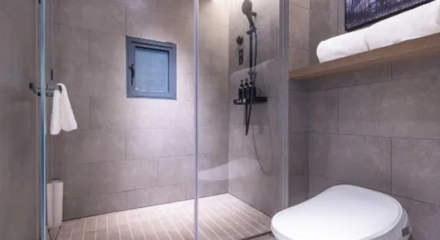 Люкс Yichang East Station Xinding Atour Hotel