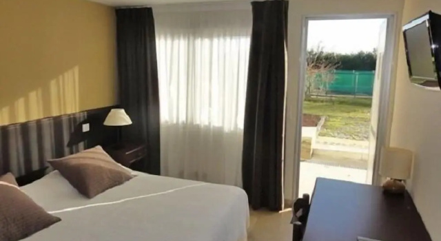 Двухместный номер Comfort Hotel La Longue Vue