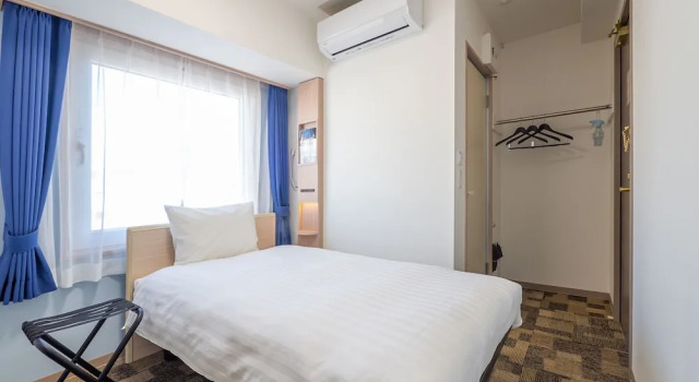 Одноместный номер Standard Toyoko Inn Yokohama-eki Nishi-guchi