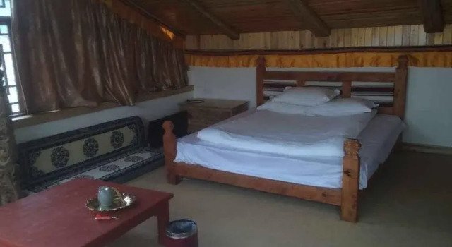 Yueliang Zhishang Hostel, Book Hostel / Vandrerhjem Hostels i Yunnan, Hostel / Vandrerhjem