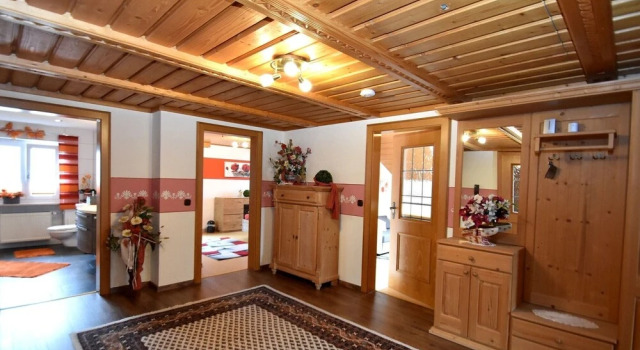 Apartment on the 1st Floor of a Country House in the Bavarian Forest With Balcony, Boek Appartement Gleißenberg Cham